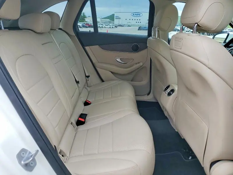 2019 MERCEDES-BENZ GLC 300 4MATIC  