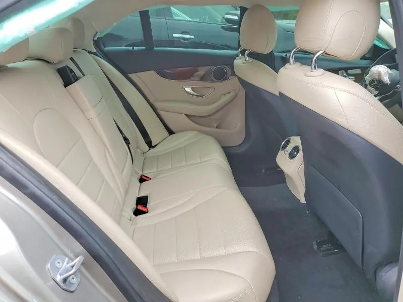 2019 MERCEDES-BENZ C   