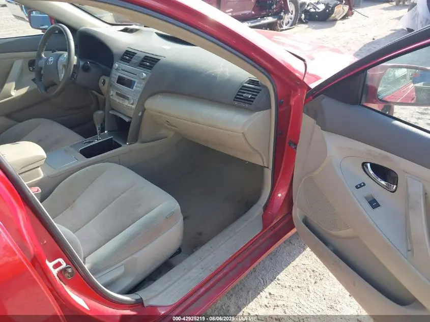 2010 TOYOTA CAMRY HYBRID  