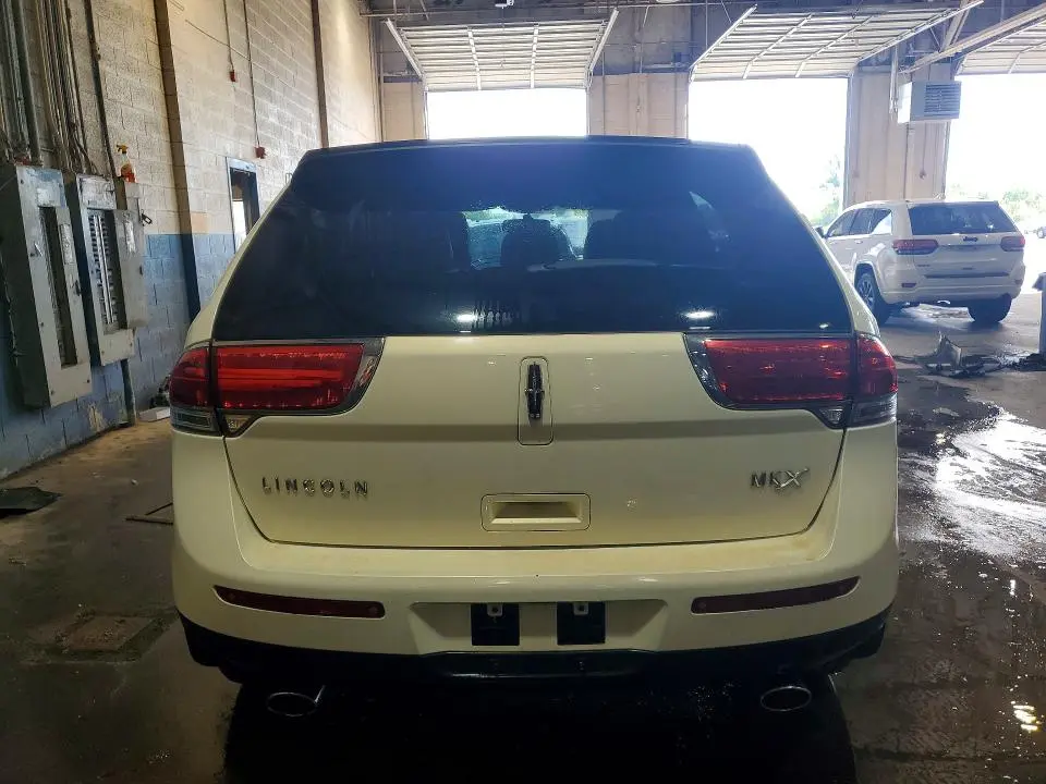 2013 LINCOLN MKX   
