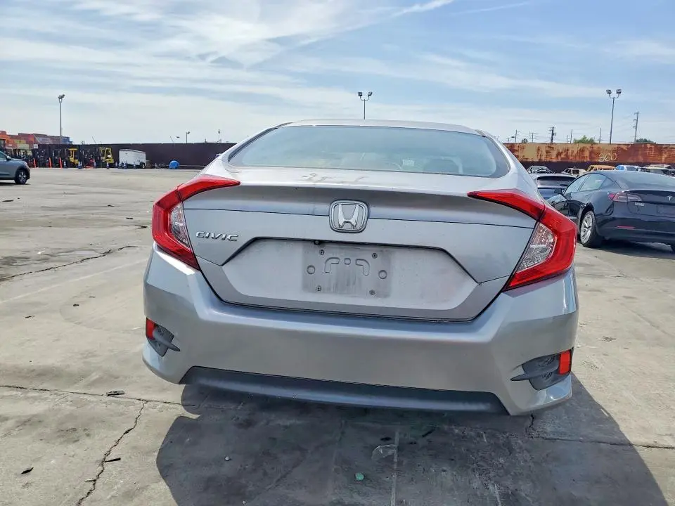 2016 HONDA CIVIC LX  