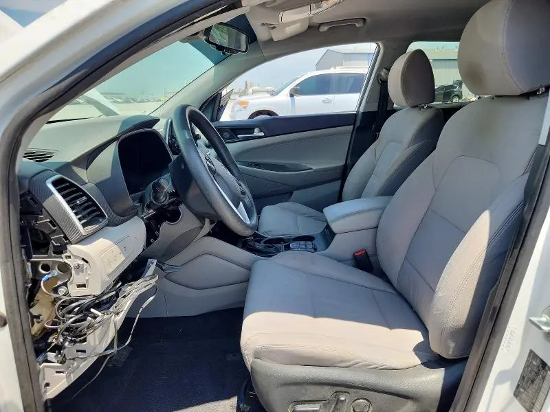 2020 HYUNDAI TUCSON SEL  