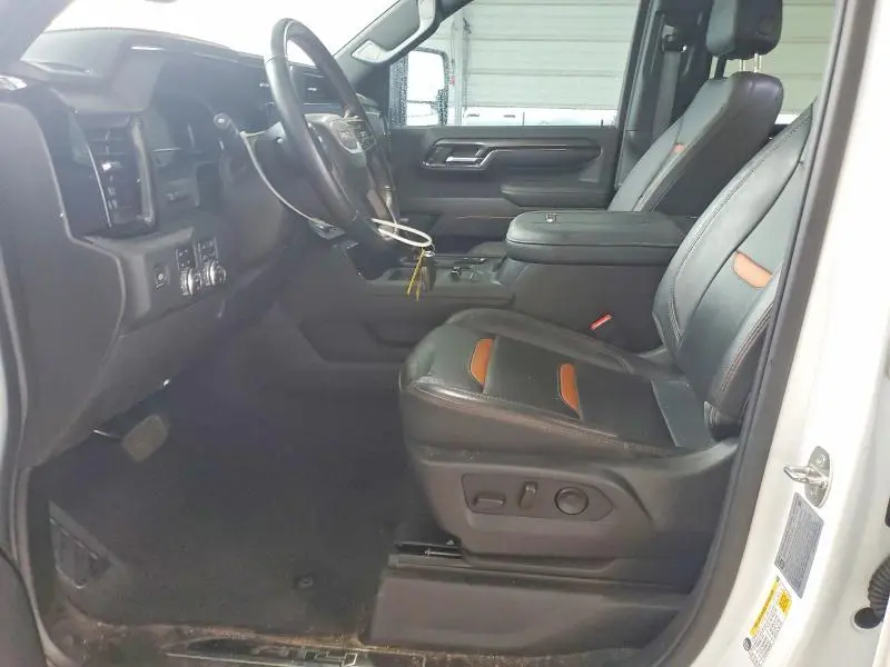 2024 GMC SIERRA K2500 AT4  