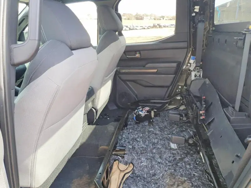 2024 TOYOTA TACOMA DOUBLE CAB  