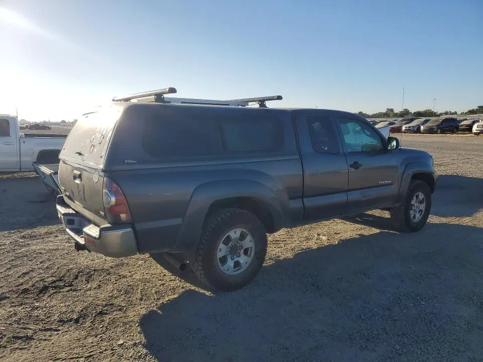 2012 TOYOTA TACOMA V6  