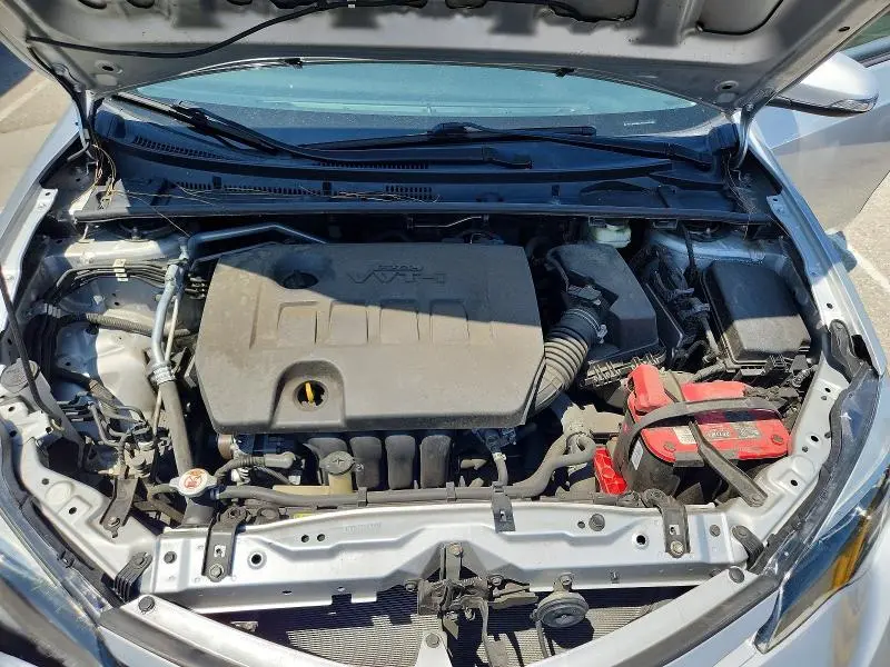 2018 TOYOTA COROLLA SE  