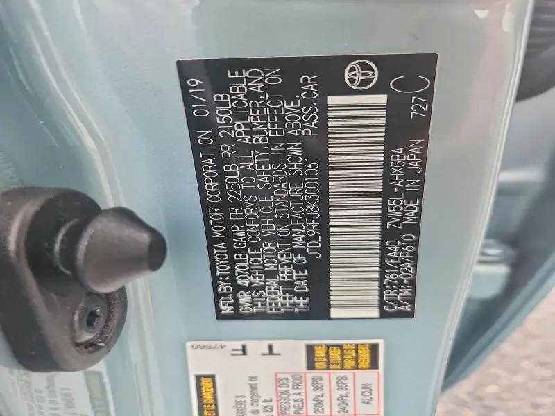 2019 TOYOTA PRIUS XLE AWD-E  