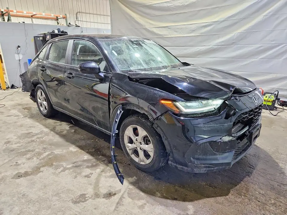 2023 HONDA HR-V LX  