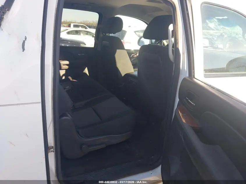 2013 CHEVROLET SUBURBAN 1500 LS