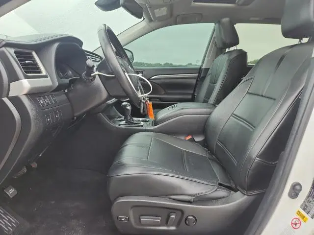 2019 TOYOTA HIGHLANDER LIMITED  