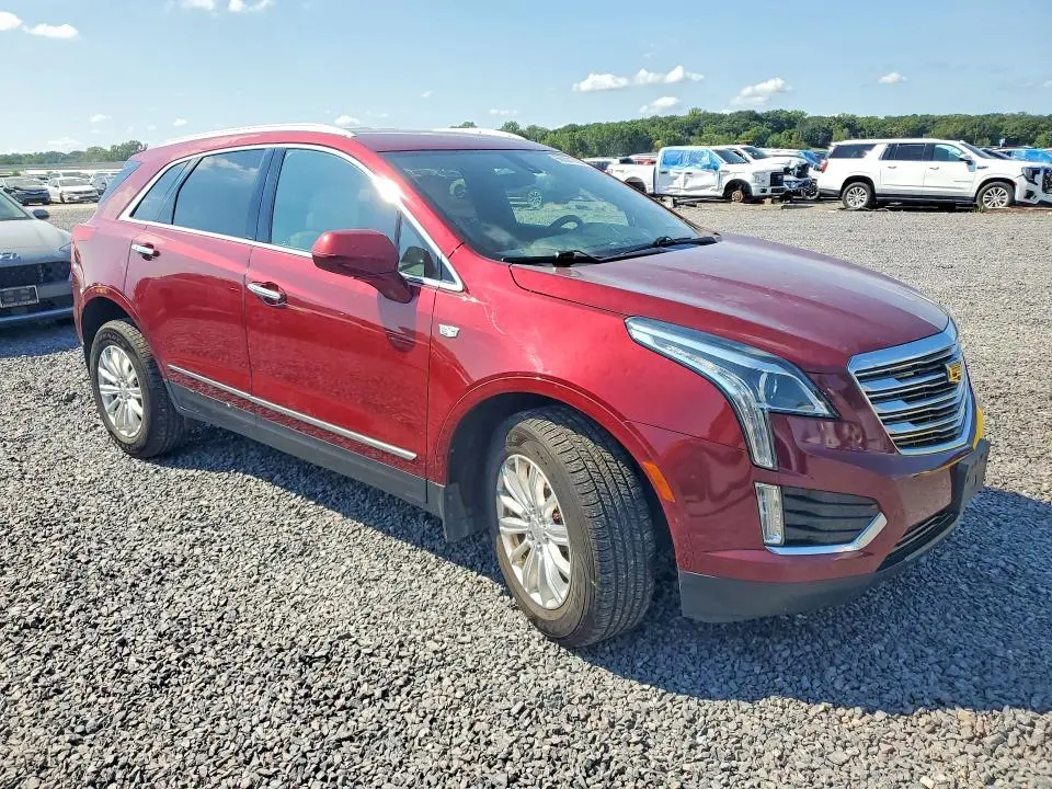 2017 CADILLAC XT5   