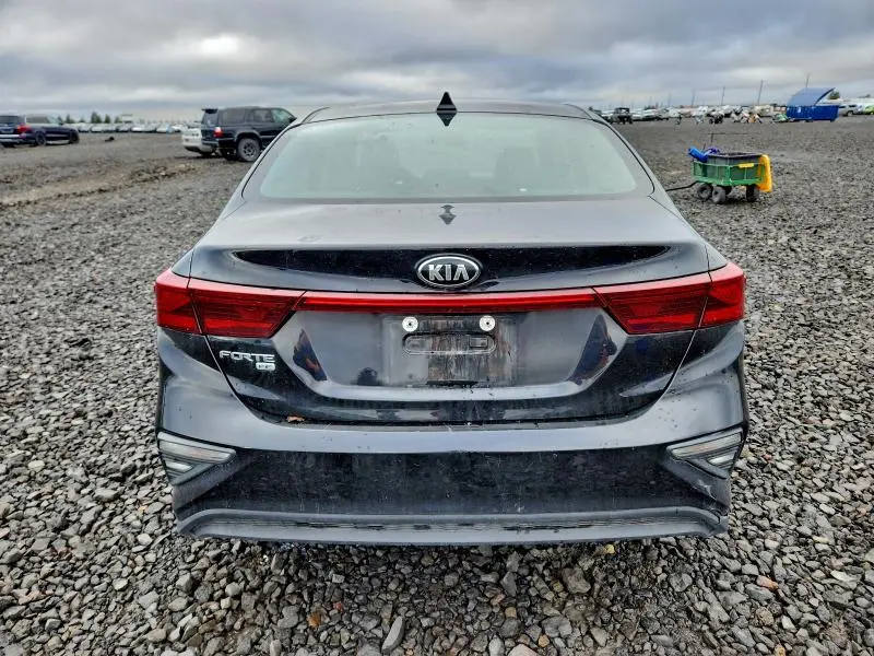 2019 KIA FORTE FE  