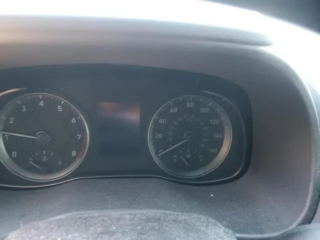 2018 HYUNDAI KONA SE  