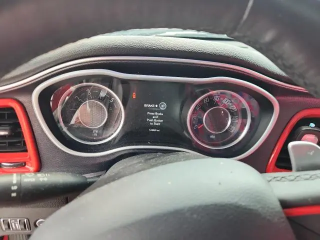 2015 DODGE CHALLENGER SXT PLUS  