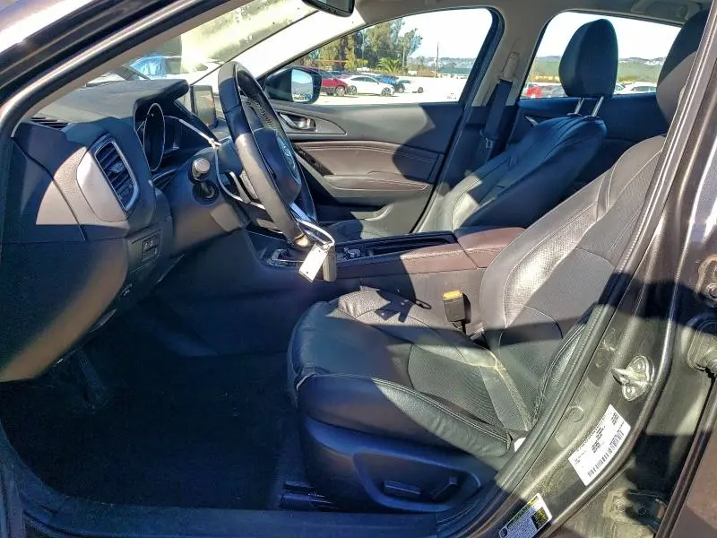 2018 MAZDA 3 GRAND TOURING  