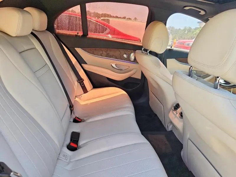 2017 MERCEDES-BENZ E 300  