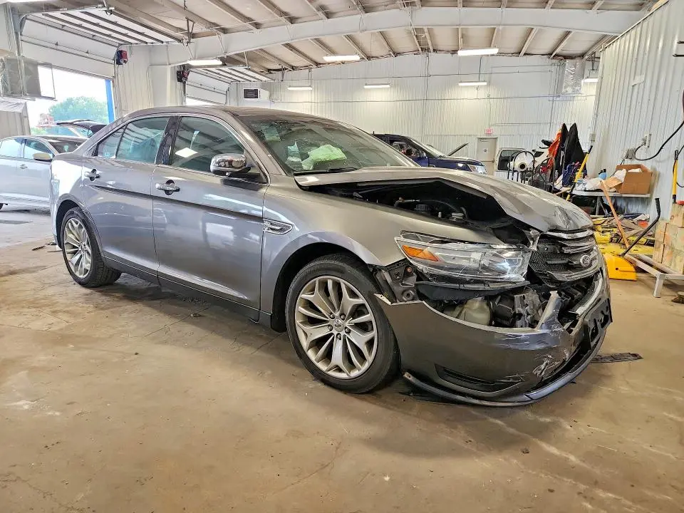 2014 FORD TAURUS LIMITED  