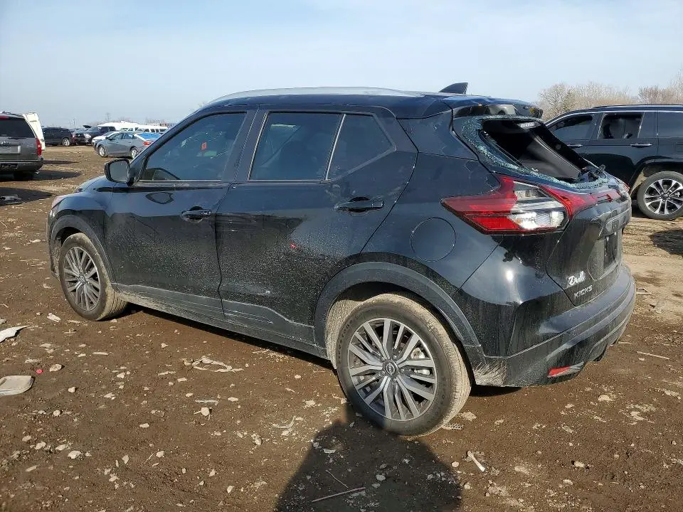 2024 NISSAN KICKS SV  