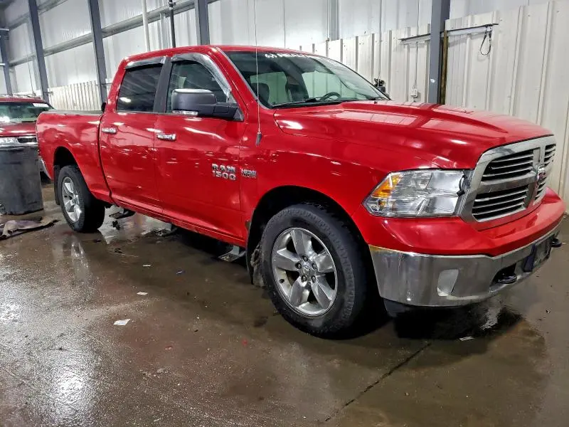 2015 RAM 1500 SLT  