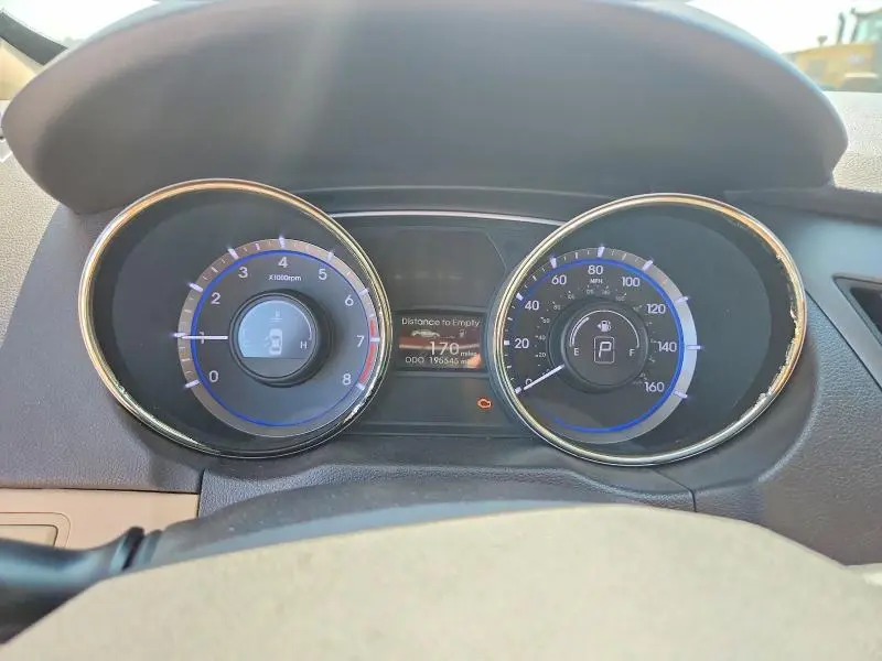 2013 HYUNDAI SONATA GLS  