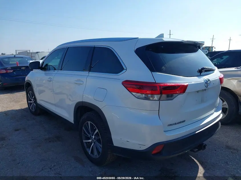 2019 TOYOTA HIGHLANDER XLE