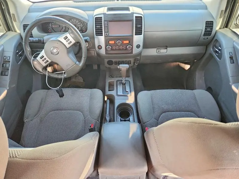 2019 NISSAN FRONTIER SV  