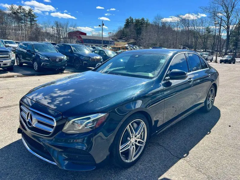 2017 MERCEDES-BENZ E 300  