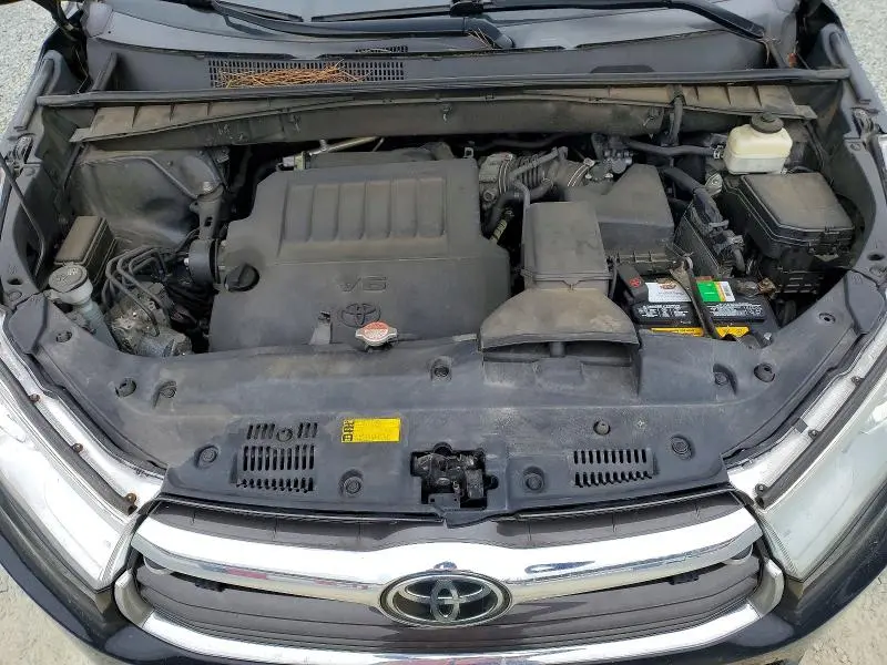 2016 TOYOTA HIGHLANDER LIMITED PLATINUM  