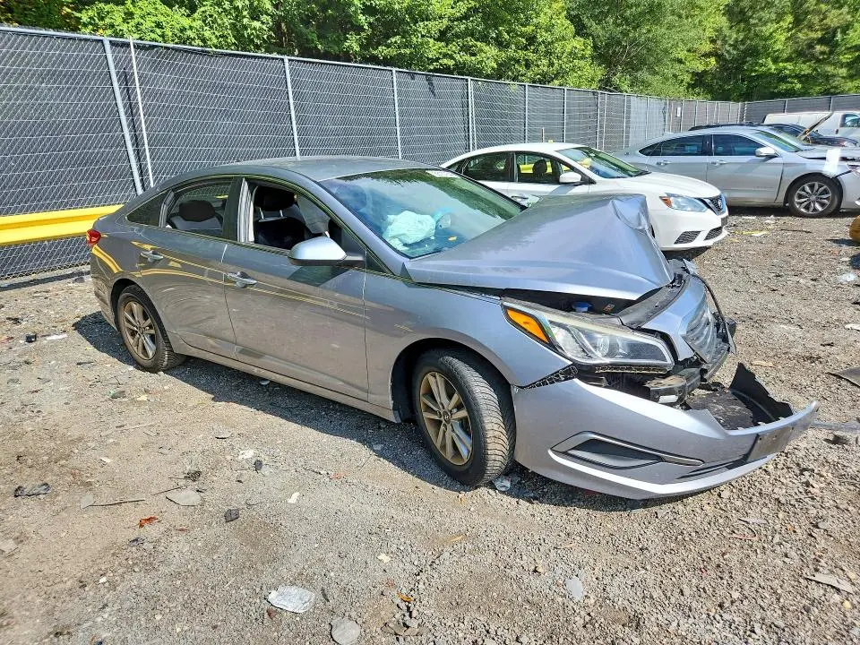 2016 HYUNDAI SONATA SE  