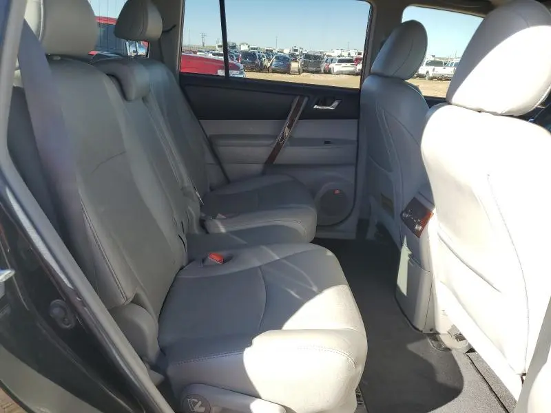 2012 TOYOTA HIGHLANDER LIMITED  