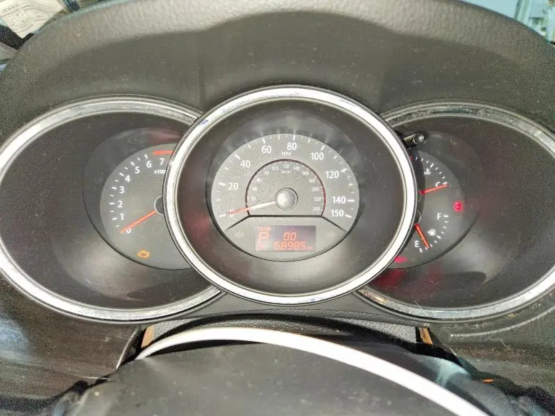 2012 KIA SORENTO LX  