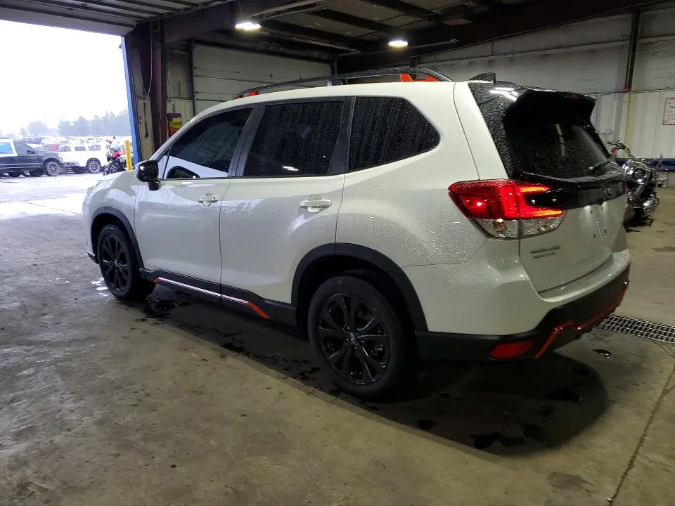 2024 SUBARU FORESTER SPORT  