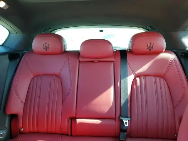 2018 MASERATI LEVANTE S  