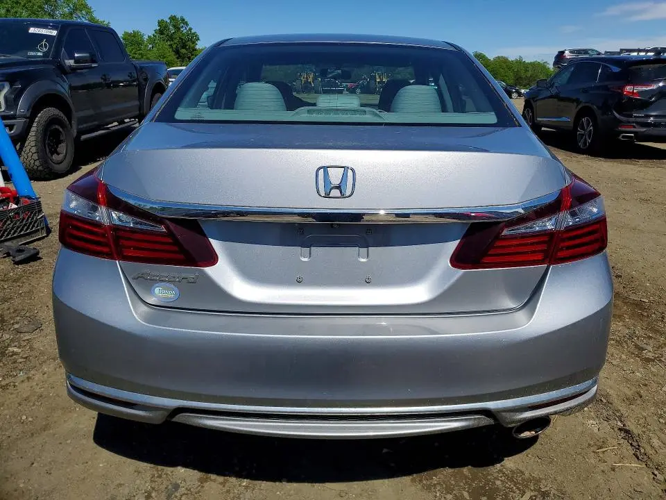 2016 HONDA ACCORD LX  