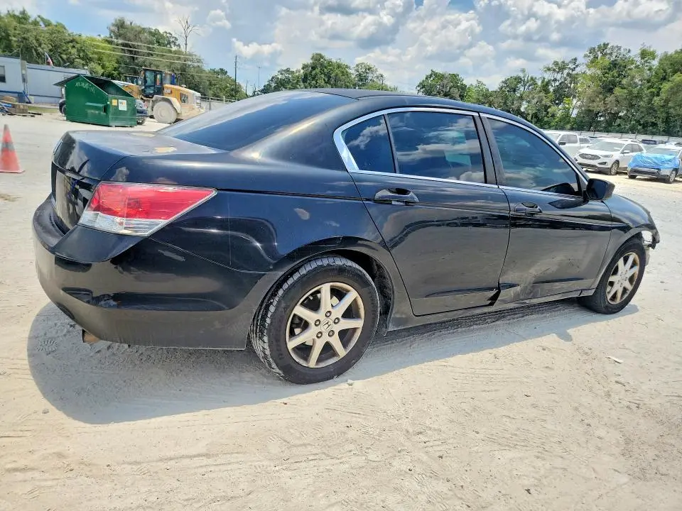 2010 HONDA ACCORD LX  