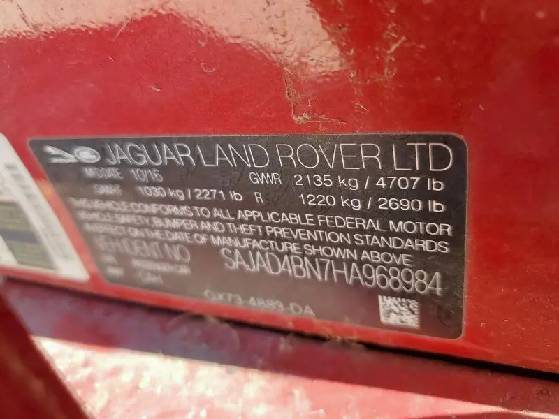 2017 JAGUAR XE PREMIUM  