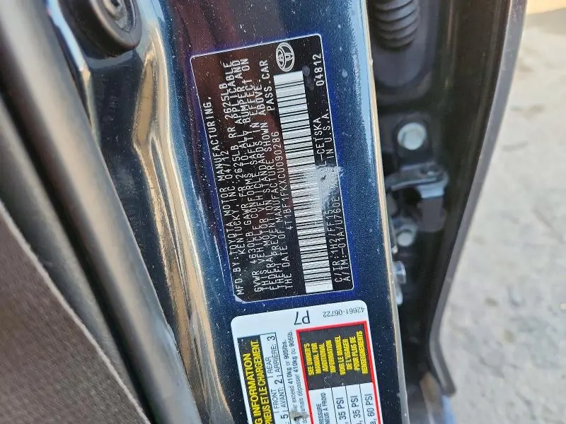 2012 TOYOTA CAMRY SE  