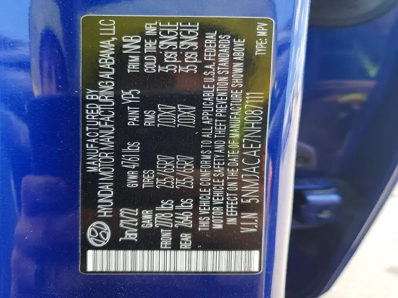 2022 HYUNDAI TUCSON SE  
