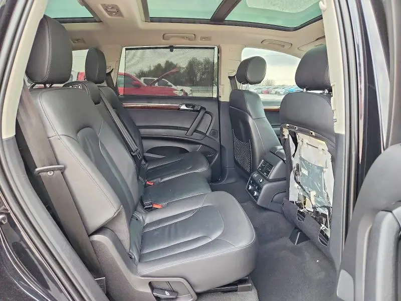 2015 AUDI Q7   