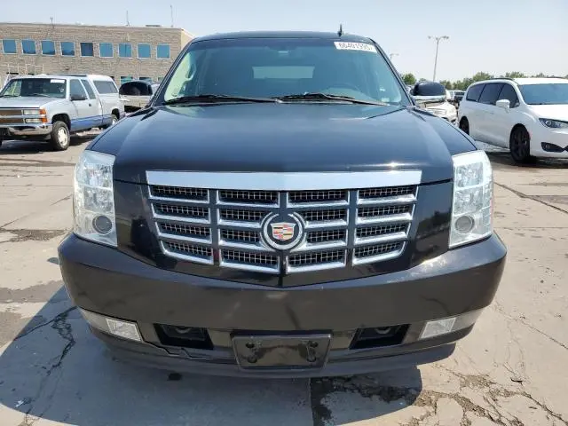2014 CADILLAC ESCALADE LUXURY  