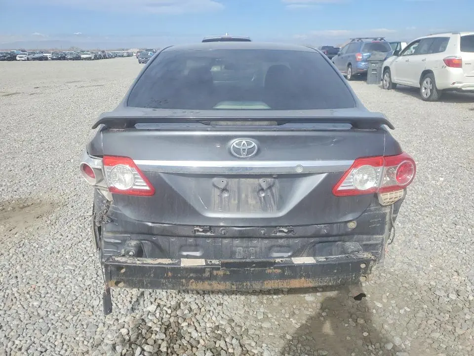 2011 TOYOTA COROLLA S  