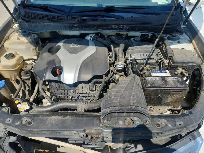 2011 HYUNDAI SONATA   
