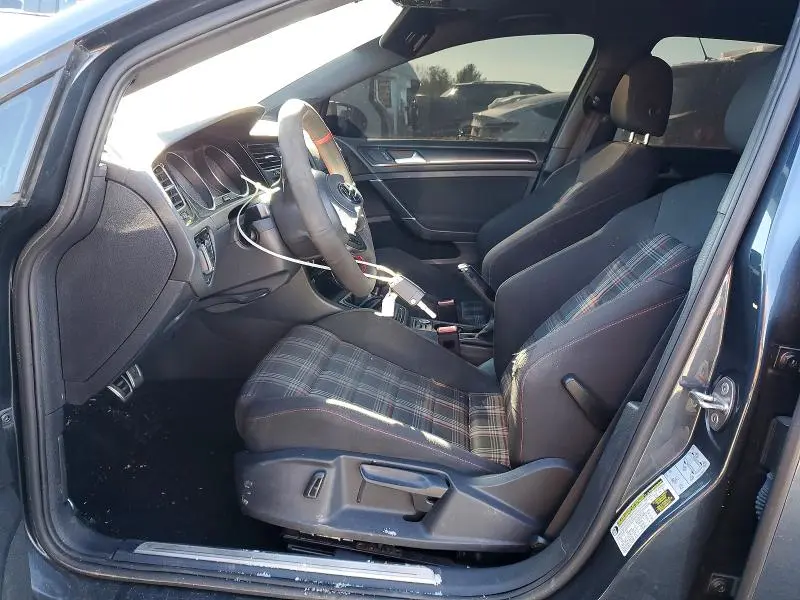 2018 VOLKSWAGEN GTI S  