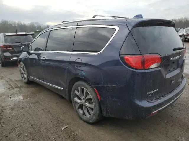 2017 CHRYSLER PACIFICA LIMITED  