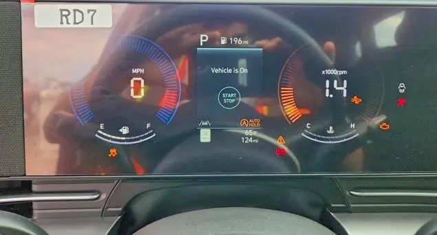 2026 HYUNDAI KONA SE  