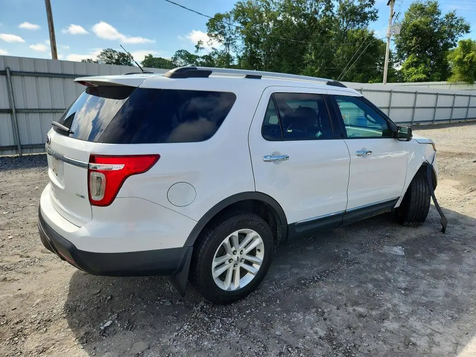 2013 FORD EXPLORER XLT  