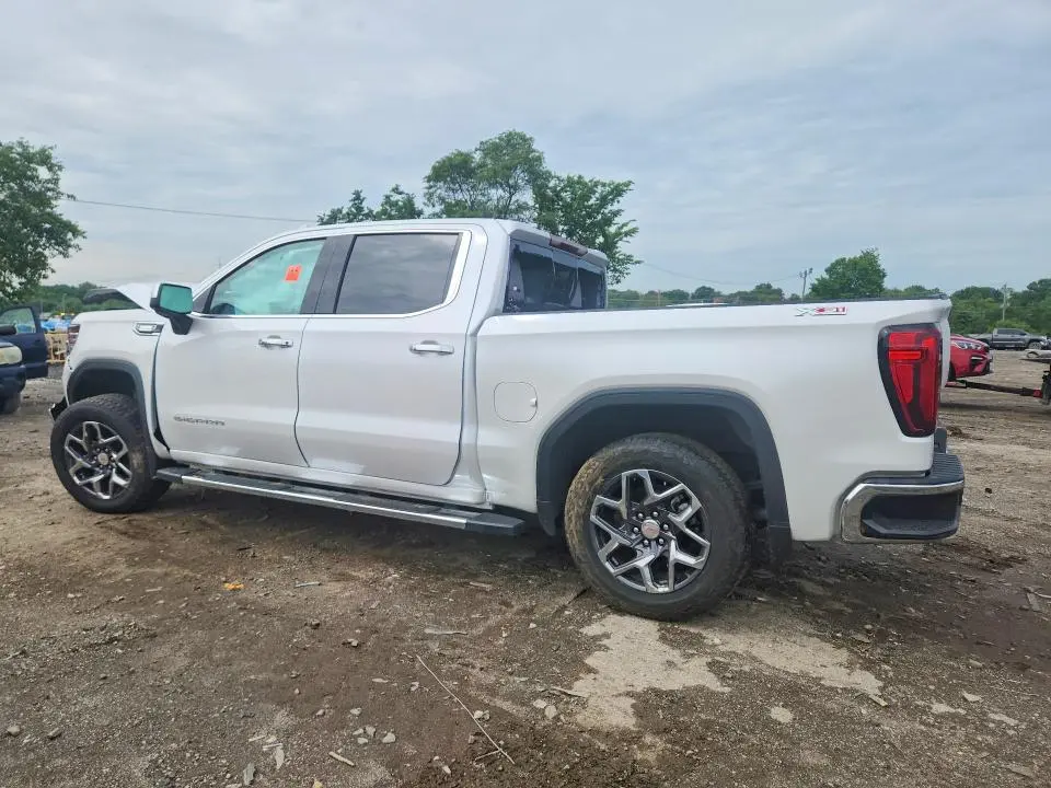 2025 GMC SIERRA K1500 SLT  