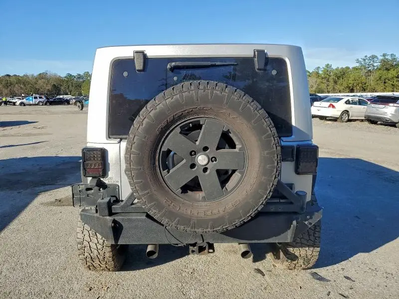 2012 JEEP WRANGLER UNLIMITED SAHARA  