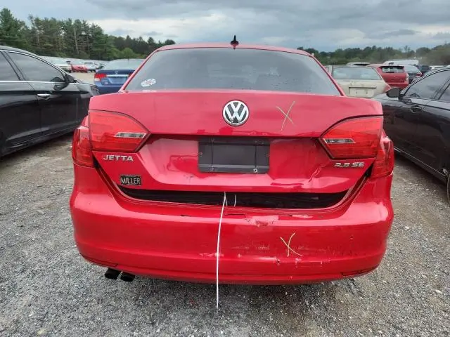 2013 VOLKSWAGEN JETTA SE  