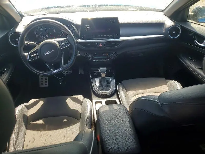 2023 KIA FORTE GT LINE  